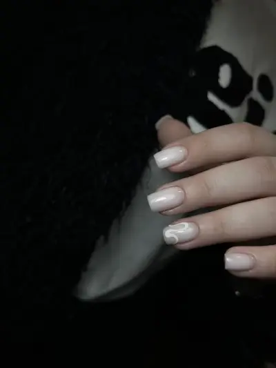 DIVINE NAILS BOUTIQUE