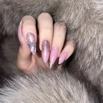 Mini Nail Studio