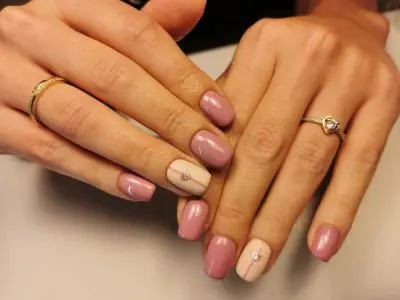 Маникюр "Rossy Style Nails"