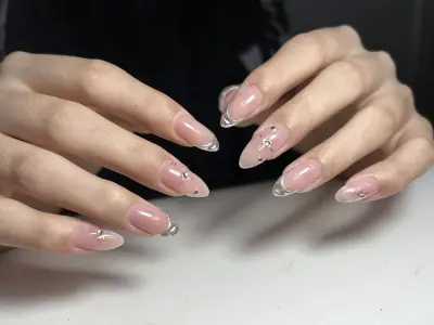 Deni nails