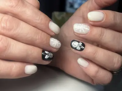 Studio Happy Nails Маникюр/Ноктопластика/Педикюр