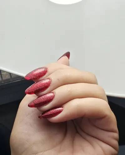 NikolNails Салон за маникюр и педикюр