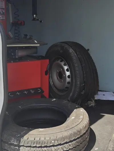 24/7 Мобилен сервиз за гуми Tyres 247