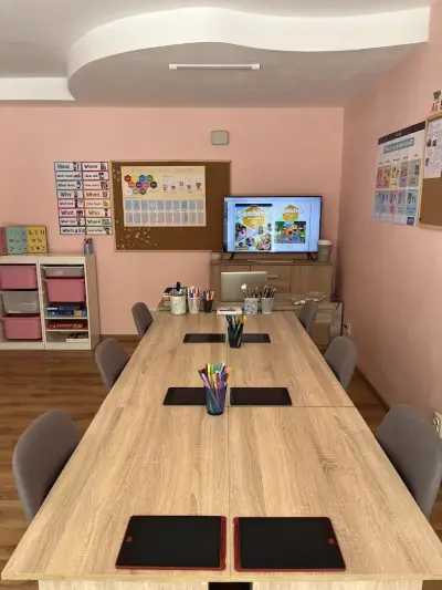 Smart Start Academy Слатина