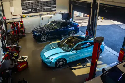 АВТОСЕРВИЗ - AUTOXPERT - РЕМОНТ / ОБСЛУЖВАНЕ / ГУМИ / КЛИМАТИЦИ.