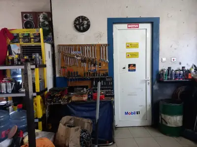 СПРИНТ АУТО ИВАНОВИ ЕООД