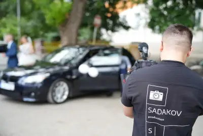 САДЪКОВ ПРОДАКШЪН ЕООД - Фото Студио І Фото и видеозаснемане І Фотосесии І Предаване на живо І Отпечатване на снимки