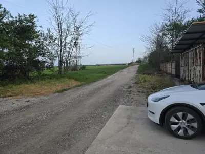 Станция за зареждане Fines