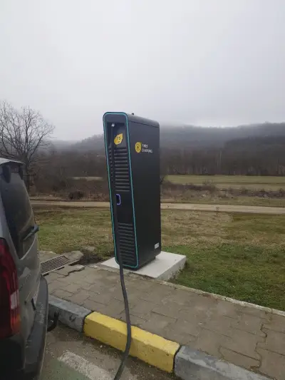 Станция за зареждане Fines