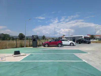 Станция за зареждане Fines