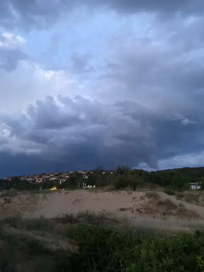 Плажен бар Оранжево