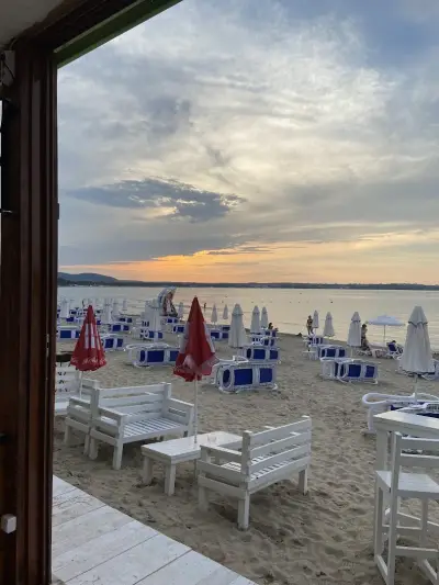 Плажен бар Оранжево