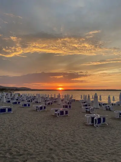 Плажен бар Оранжево