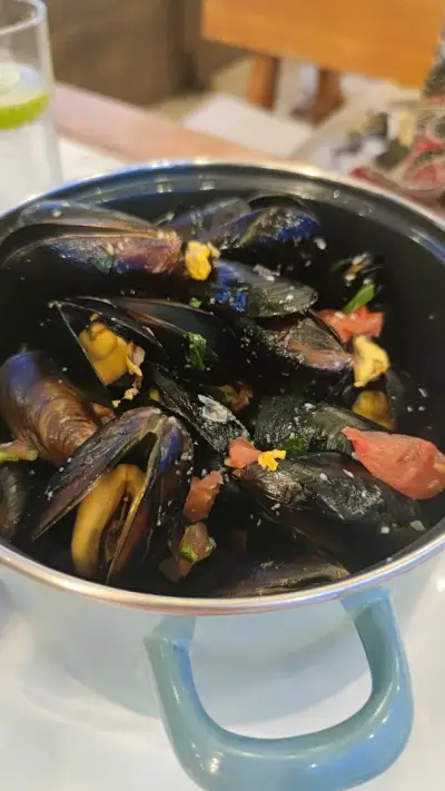 Aura Beach Bar and Food