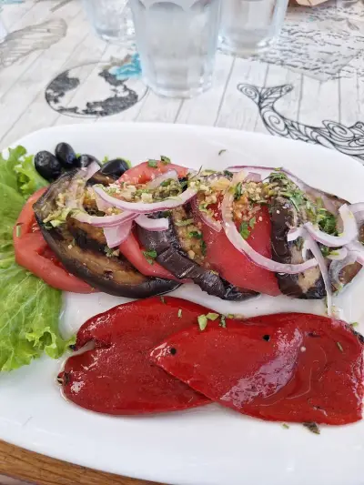 Aura Beach Bar and Food