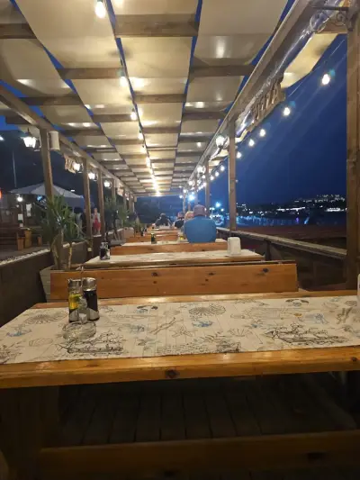 Aura Beach Bar and Food