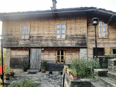 Еко Селище Синия Вир