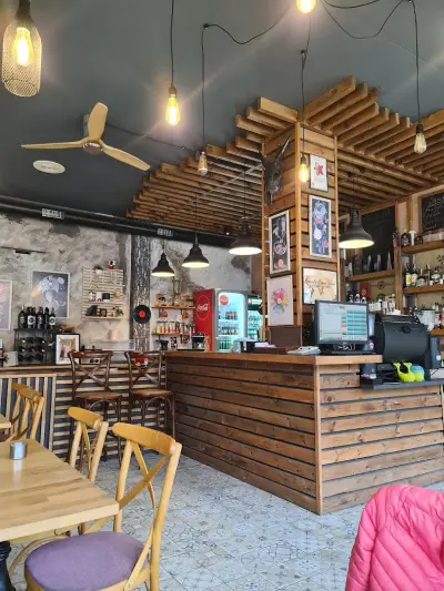 URBAN coffee and gelato lab