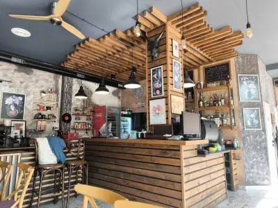 URBAN coffee and gelato lab