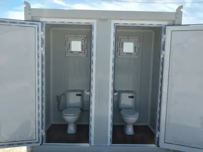 AM Container