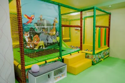 Детски Кът ,,Monkey Town”