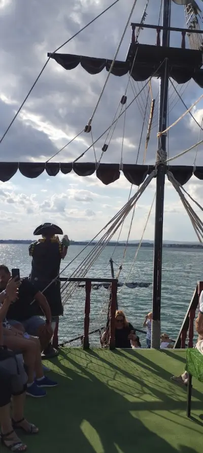 BulAqua MAX WaterSports Pomorie South Beach Sunset Resort