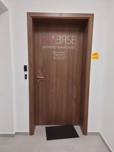 REVERSE Aesthetics