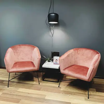 DR—DENKOVA DERMATOLOGY