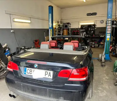 Stan’s Garage / Гаража на Стан