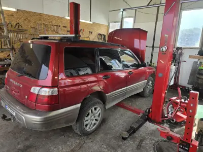 Сервиз за Гуми Авто Сервиз