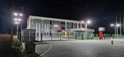 ФАТ -Производство на композитни кухненски мивки и прагове за баня