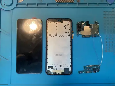 Gsm Сервиз - NOVDISPLEI.BG