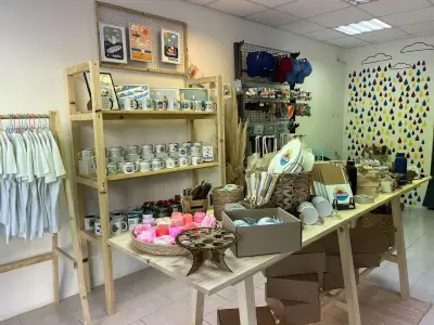 RAVDA Gift Shop