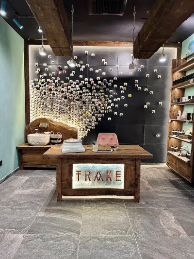 TRAKE Concept Store - Магазин за натурална козметика, ароматни свещи и подаръци с Роза Дамасцена