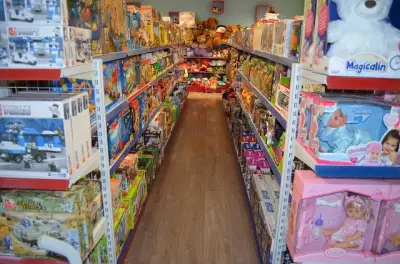 Raya Toys - Левски