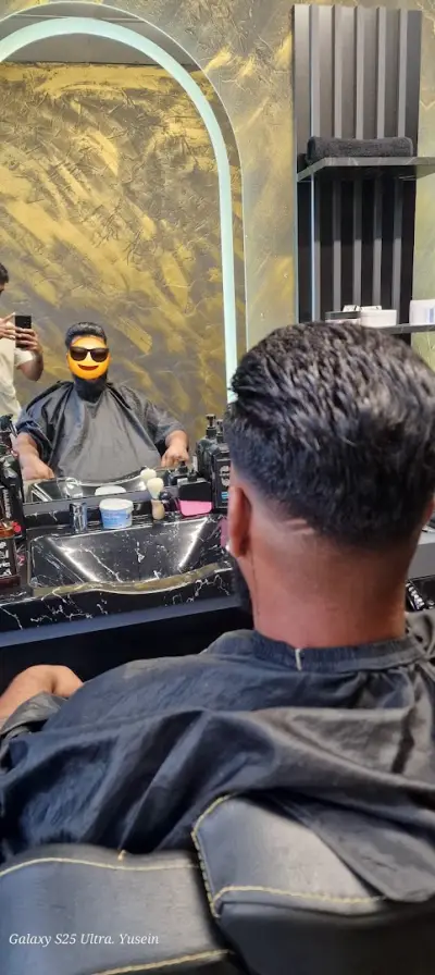 BarberShop Golden Scissors