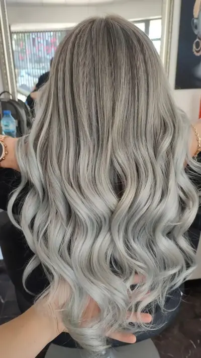 "La Bella"