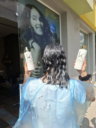 Stella Blue hair studio