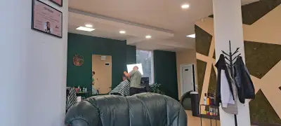 S.D Barber Club