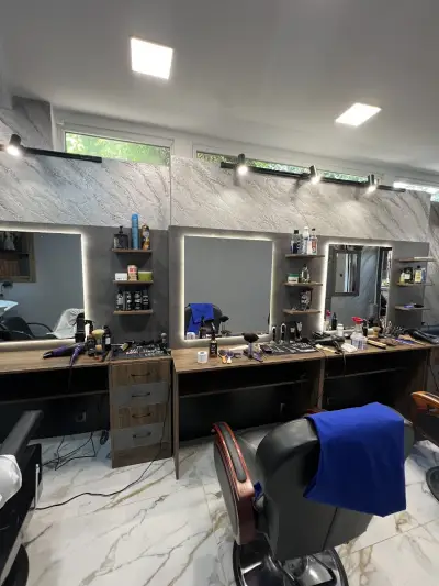 Alben's Barbershop