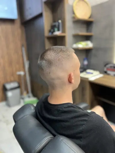 Alben's Barbershop