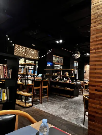 Friends bar&dinner