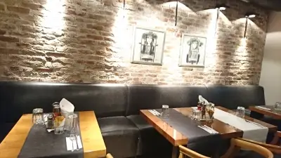 Friends bar&dinner