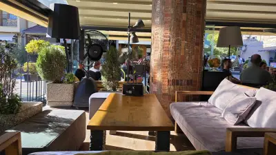 Art bar & dinner