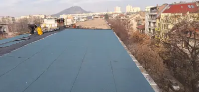 Ясен Строй