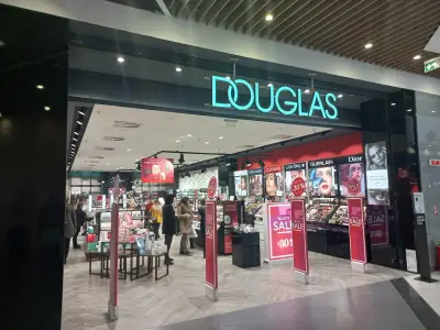 DOUGLAS 7 MALL MARKOVO TEPE