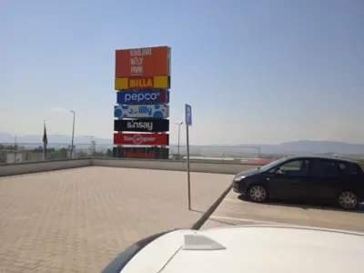 Karlovo Way Park