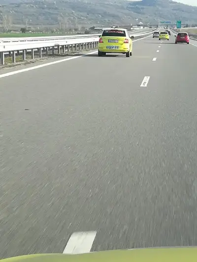 VAN CAR TAXI