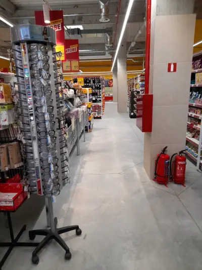 T MARKET