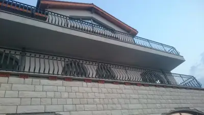 Винарска Изба Заара